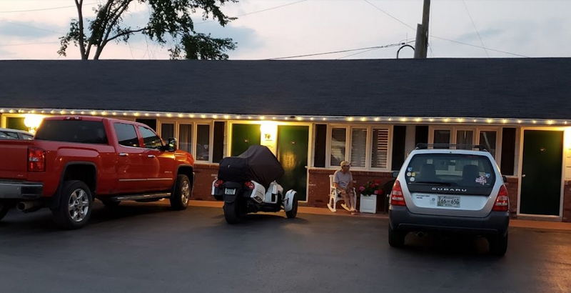 Plaza Motor Motel - Web Listing Photo (newer photo)